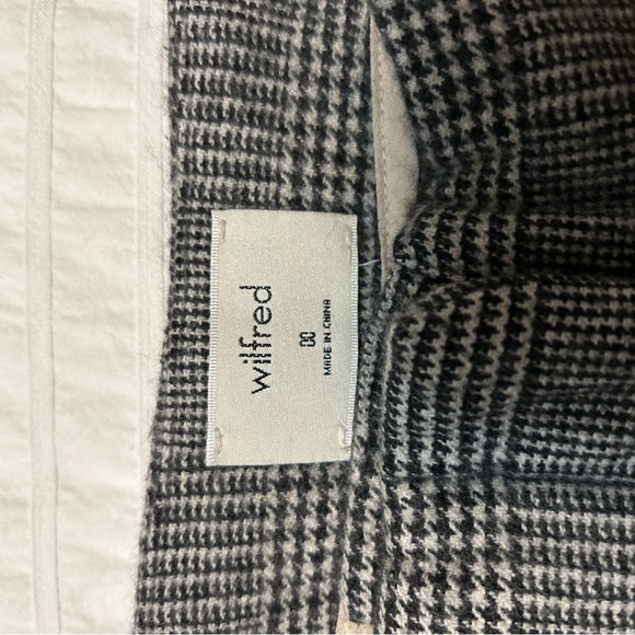 Wilfred Wool Checkered Pattern Crop Length Dress Pants - Picture 2 of 2